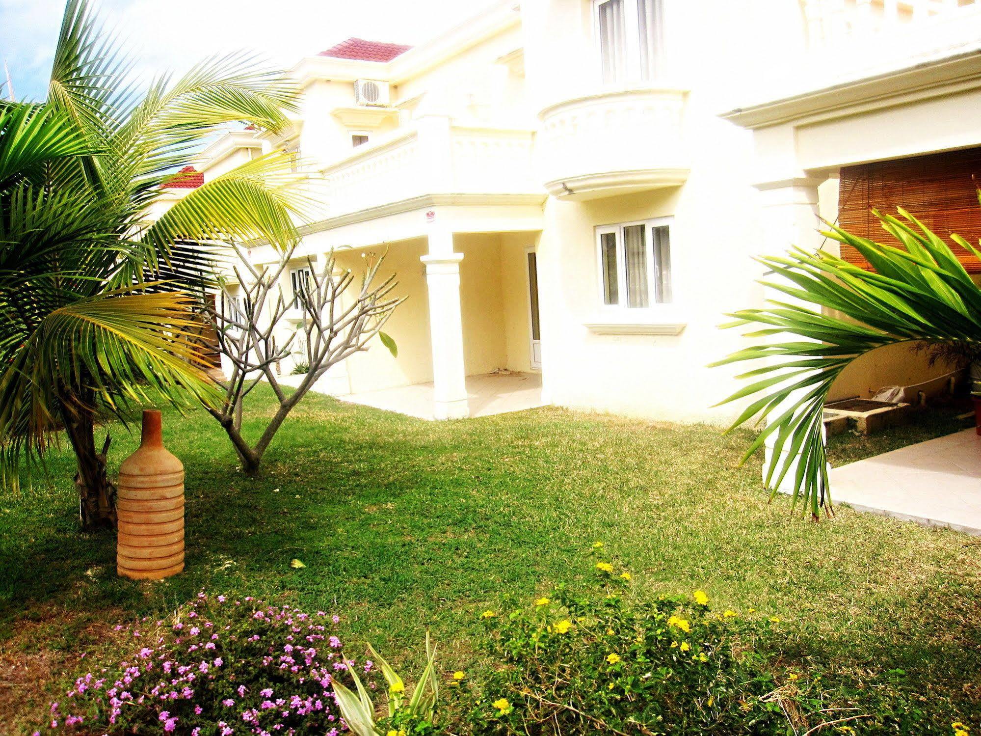 Golden Rod villa Belle Mare Exteriör bild